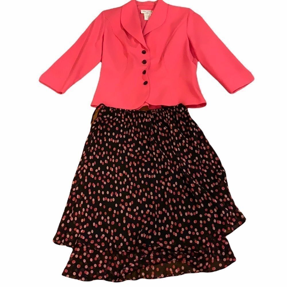 Size 8 Miss Dorby two-piece suit